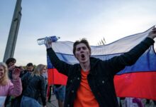 Photo of Русские Латвии не сдаются: продолжают выражать симпатию к России
