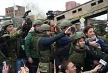 Photo of Kā strādā žurnālisti frontes līnijā Donbasā